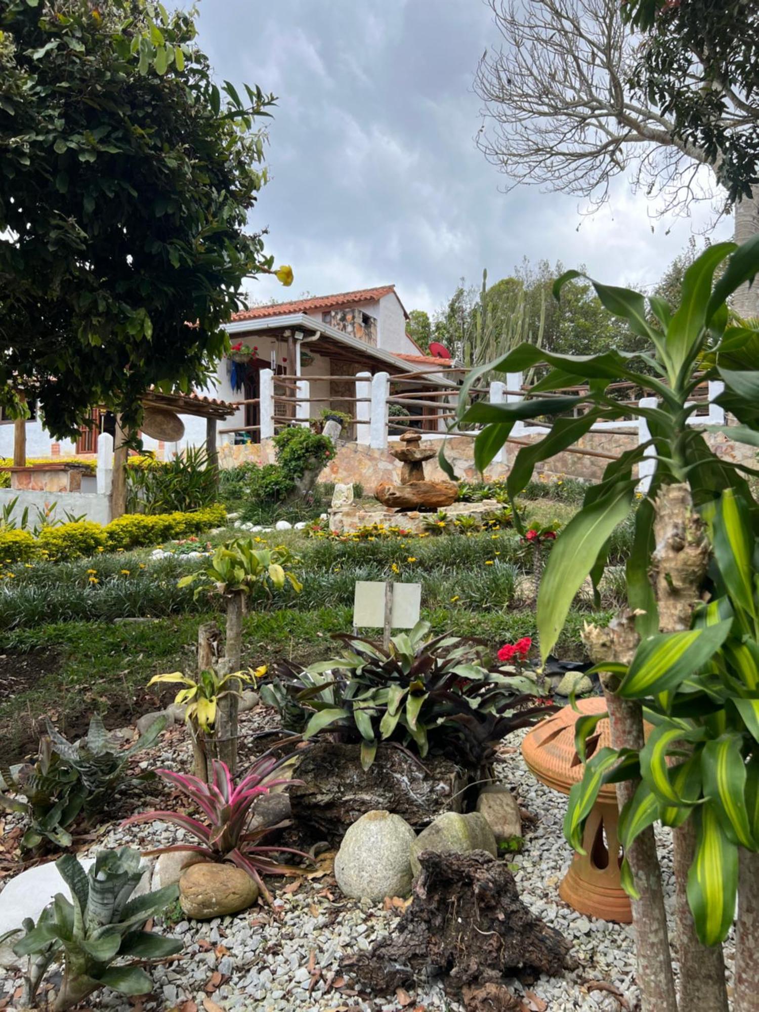 לוס סאנטוס Hotel Boutique Santa Clara Mesa De Los Santos מראה חיצוני תמונה