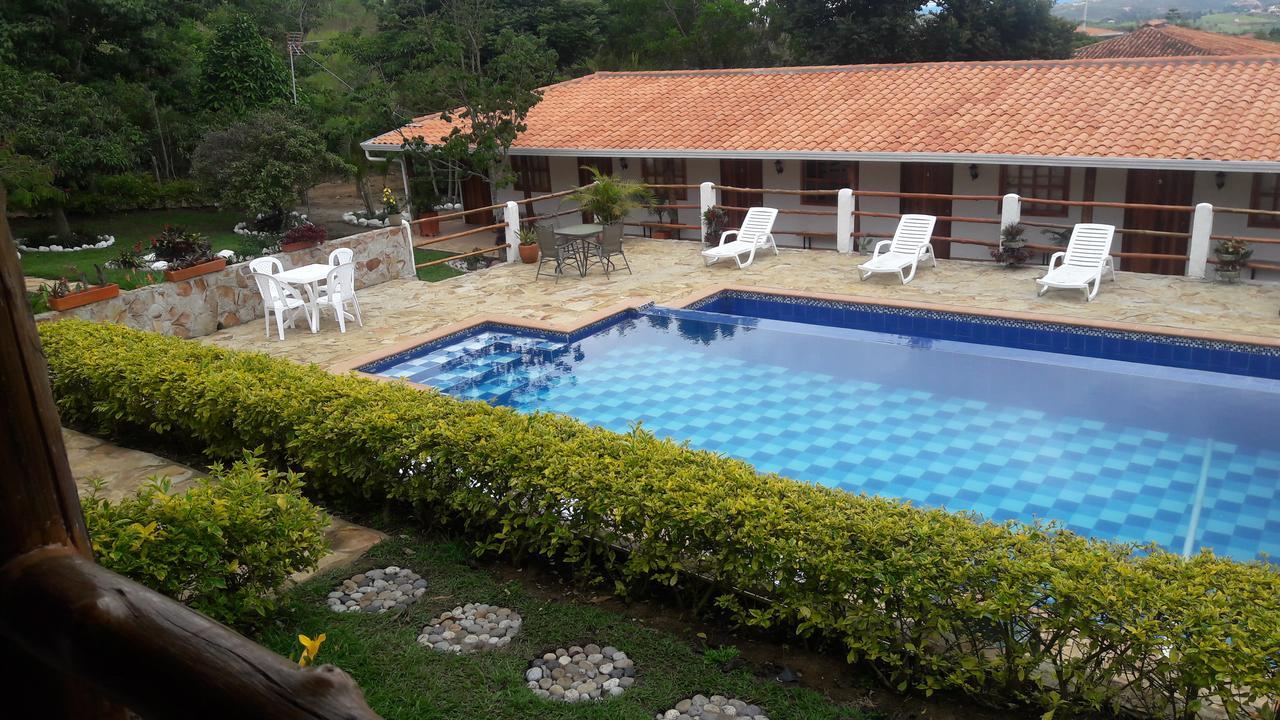 לוס סאנטוס Hotel Boutique Santa Clara Mesa De Los Santos מראה חיצוני תמונה