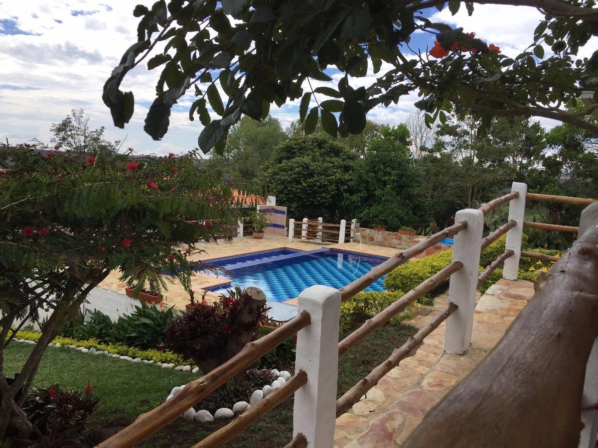 לוס סאנטוס Hotel Boutique Santa Clara Mesa De Los Santos מראה חיצוני תמונה