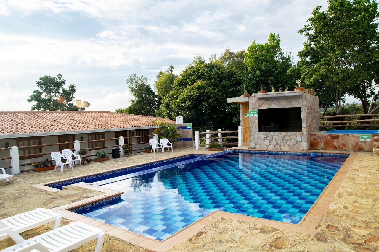 לוס סאנטוס Hotel Boutique Santa Clara Mesa De Los Santos מראה חיצוני תמונה